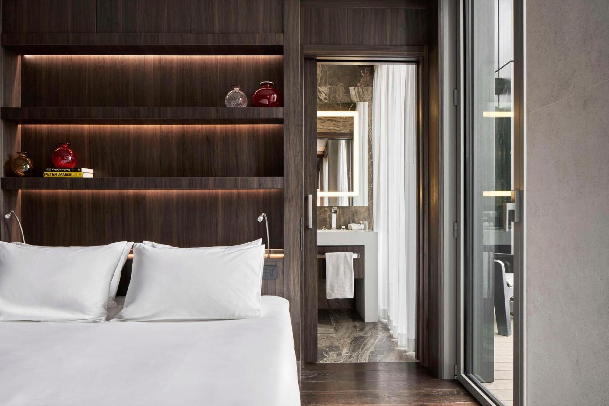Hyatt Centric Milan Centrale Bagian luar foto