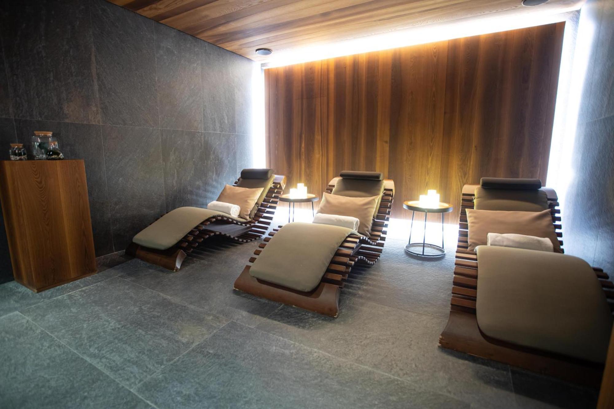 Hyatt Centric Milan Centrale Bagian luar foto